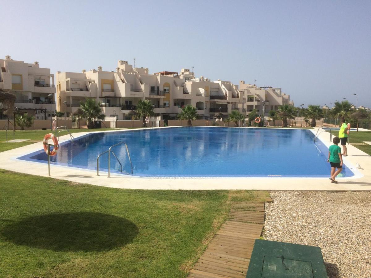 Apartamento Del Toyo Almeria Bagian luar foto
