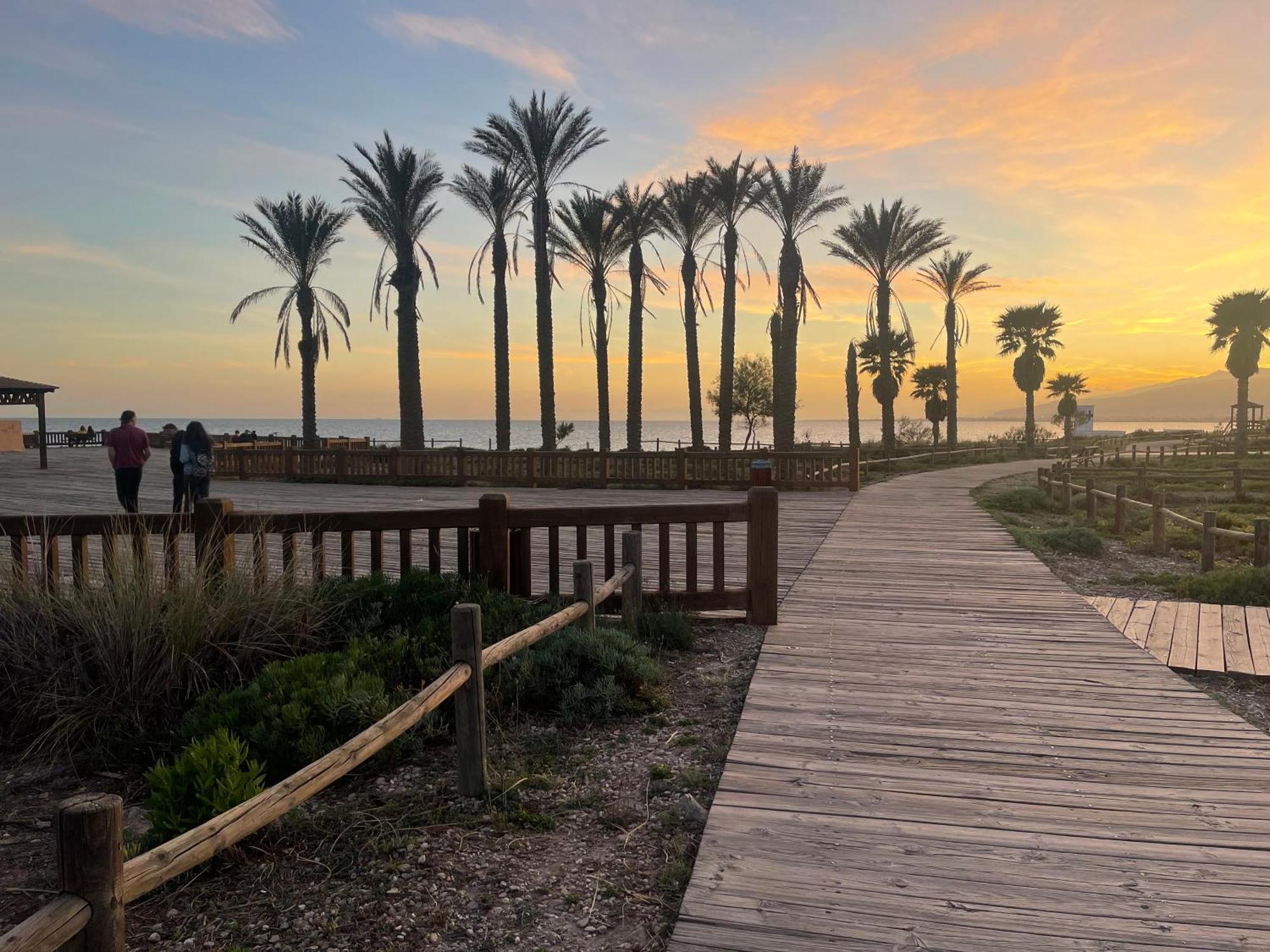Apartamento Del Toyo Almeria Bagian luar foto